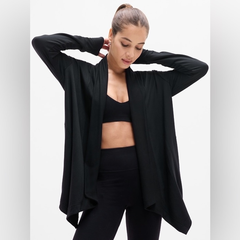 Athleta Pranayama Restore Wrap